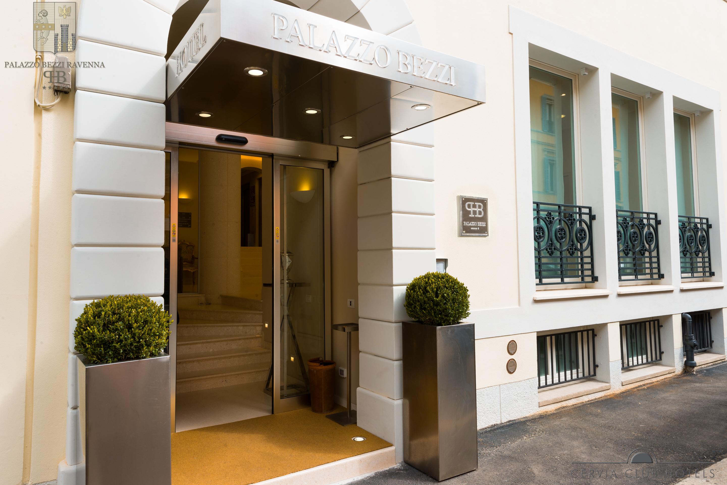 Palazzo Bezzi Hotel Ravenna Exterior foto
