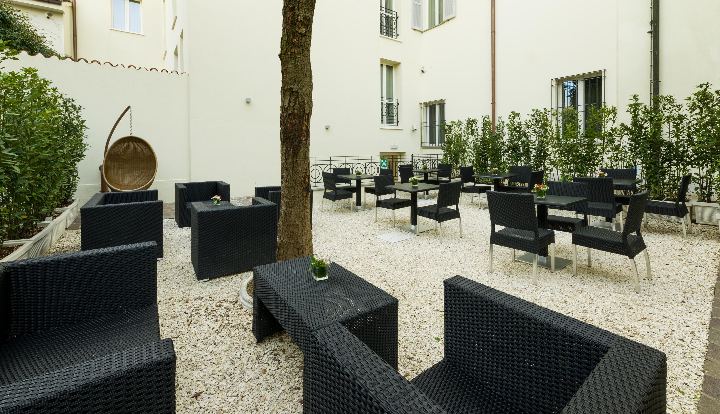 Palazzo Bezzi Hotel Ravenna Exterior foto